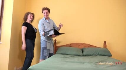Spanish Milf Merce Gets Creampied